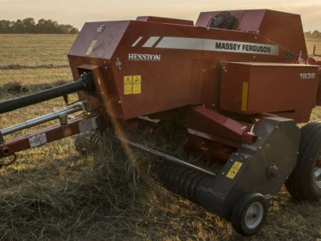 MASSEY FERGUSON MF1838 HAY BALER